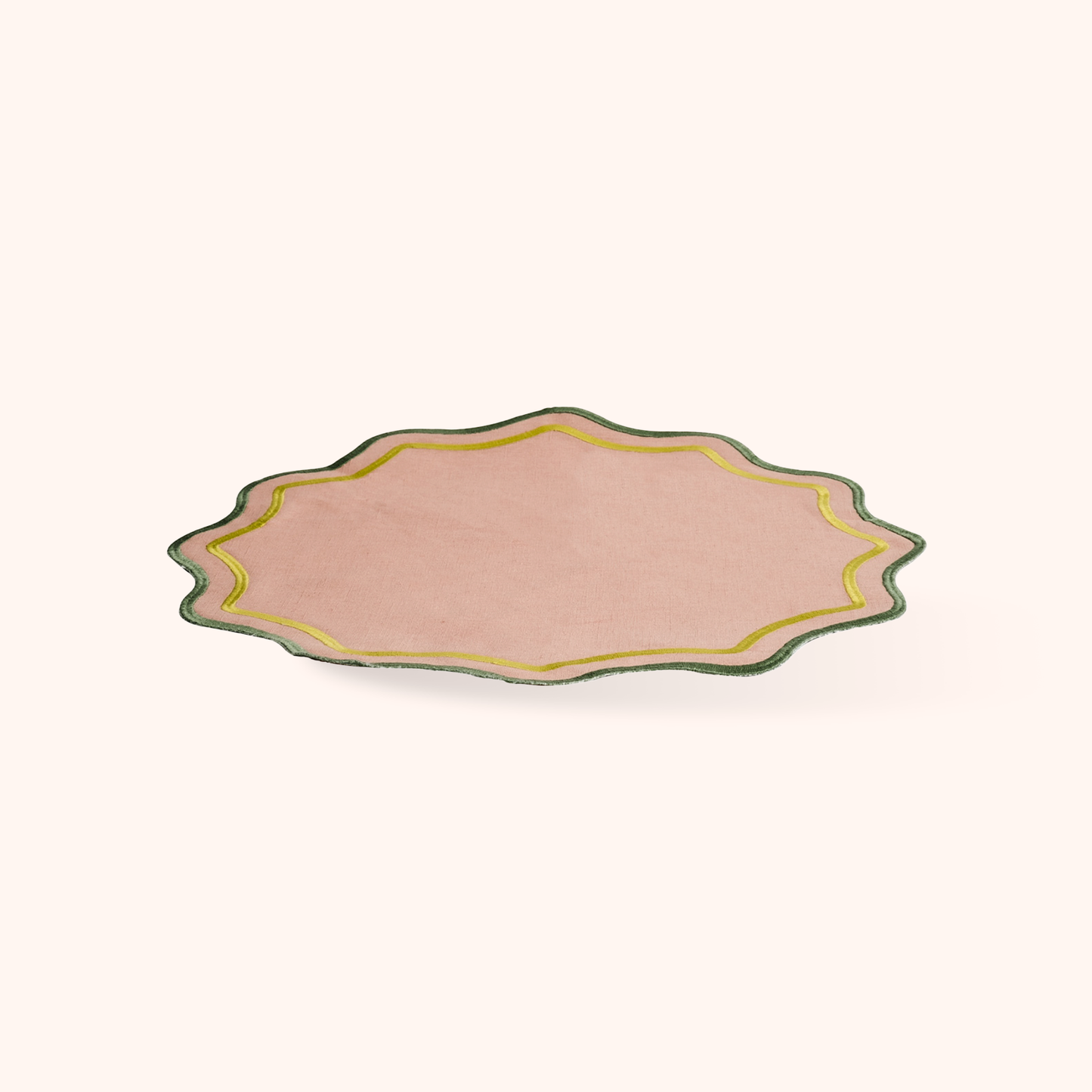 Set 2 Scalloped Placemats