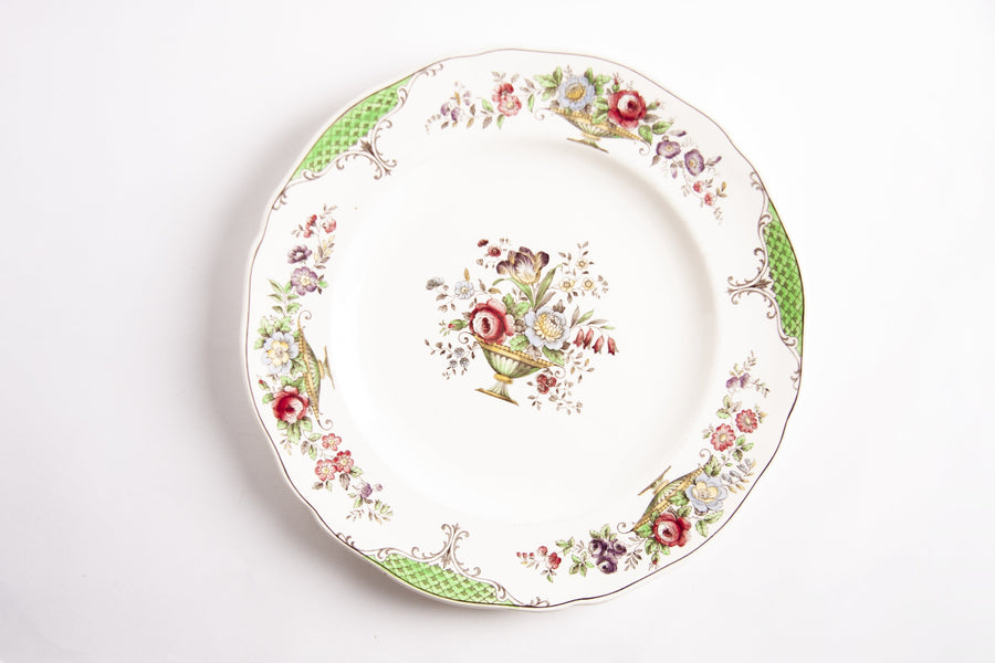 Plate whit flowers