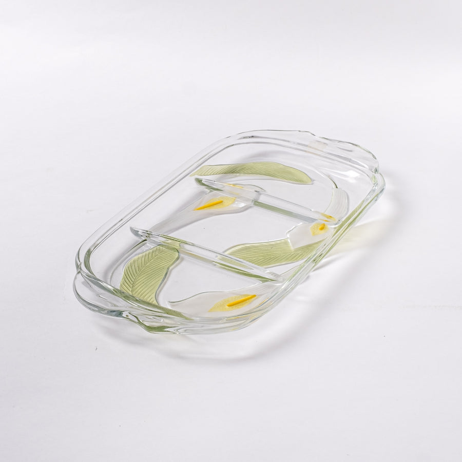 Rectangular tray
