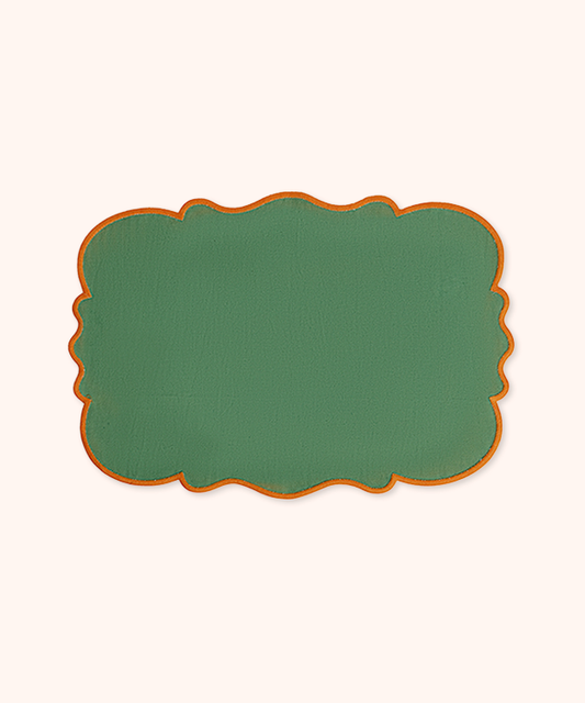 Set 2 Scalloped Placemats
