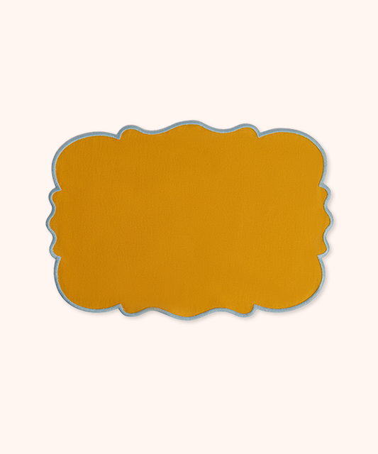 Set 2 Scalloped Placemats
